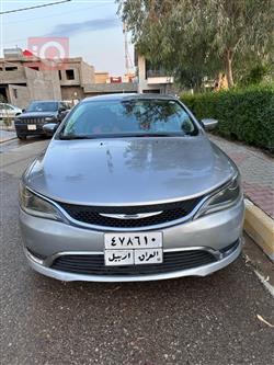 Chrysler 200